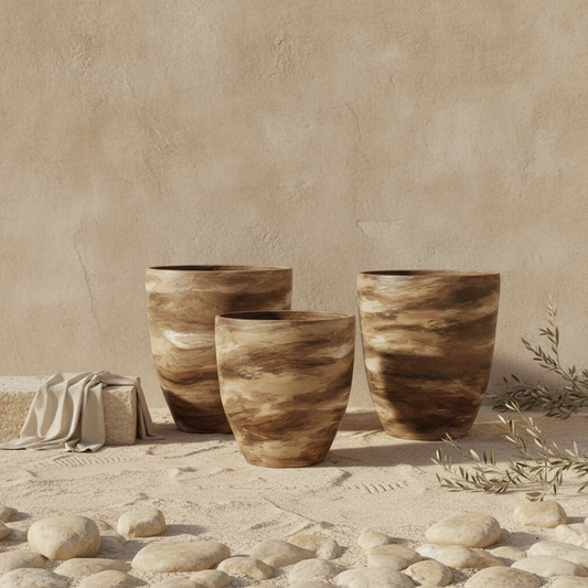 Vaso terracota artesanal Nahura B feito à mão Portugal. Vasos de terracota gigantes. Decoração Orgânica. decoração wabi-sabi, minimalista, rústico, mediterrânico, e outras. Decoração e design de interiores; decoração e design biofílico;