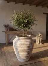 Vaso terracota artesanal Marua H, feito à mão Portugal. Decoração sustentável. Estilo wabi-sabi, minimalista, rústico, mediterrânico, e outras. Design de interiores; design biofílico;