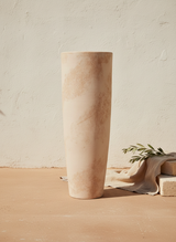 Vaso terracota artesanal  EXC 11, handmade em Portugal. Decoração wabi-sabi, farmhouse, Japandi, minimalista, mediterrânica, cottagecore e moderno. Design sustentável; design biofílico;