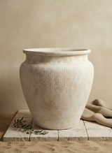 Vaso terracota artesanal Alura C made in Portugal, decoração wabi-sabi, minimalista, rústico, mediterrânico, e outras. Decoração e design de interiores; decoração e design biofílico;