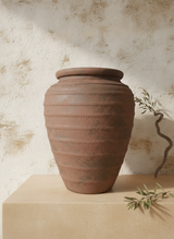 Vaso terracota artesanal  EXC 31, handmade em Portugal. Design de interiores sustentável; design biofílico; Decoração orgânica; Decoração wabi-sabi, farmhouse, Japandi, minimalista, mediterrânica. 