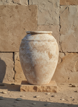 Vaso terracota artesanal Luma E, artesanalmente feito em Portugal, decoração wabi-sabi, minimalista, rústica, mediterrânica, cottagecore e farmhouse . Decoração e design de interiores; decoração e design biofílico;