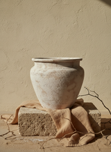 Vaso terracota artesanal  EXC 8, handmade em Portugal.  Decoração minimalista, mediterrânica, cottagecore e moderno.  Decoração orgânica sustentável; design biofílico;