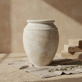 Vaso terracota artesanal Luma A feito à mão Portugal, decoração wabi-sabi, minimalista, rústico, mediterrânico, e outras. Decoração e design de interiores; decoração e design biofílico;