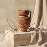 Vaso terracota artesanal RÚSTICO R.1 feito à mão Portugal. Decoração Orgânica;  Estilo wabi-sabi, minimalista, rústico, mediterrânico, Japandi e farmehouse. Decoração de interiores;  design biofílico;