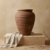 Vaso terracota artesanal RÚSTICO M feito à mão Portugal. Decoração de interiores;  design biofílico; Estilos cottagecore, rústico, mediterrânico, Japandi, estilo wabi-sabi e farmehouse.