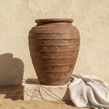 Vaso terracota artesanal RÚSTICO M feito à mão Portugal. Decoração de interiores;  design biofílico; Estilos cottagecore, rústico, mediterrânico, Japandi, estilo wabi-sabi e farmehouse.