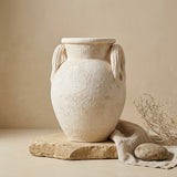 Vaso terracota artesanal Poteh A feito à mão Portugal. Mediterranen House Style; Decoração orgânica; Decoração natural e sustentável nos estilos Japandi, minimalista, rústico, farmhouse e moderno e wabi-sabi. Design de interiores; design biofílico;