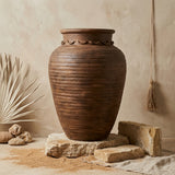 Vaso terracota artesanal RÚSTICO K feito à mão em Portugal, decoração wabi-sabi, minimalista, rústica, mediterrânica, cottagecore e farmhouse . Decoração e design de interiores; decoração e design biofílico;