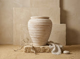 Organic Decor; Vaso terracota artesanal Marua Q, Decoração sustentável e design de interiores; design biofílico; MADE IN Portugal. Vaso de barrro grande. Decoração orgânica; Estilo wabi-sabi, minimalista, rústico, mediterrânico, moderno e outras. 