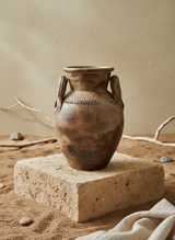 Vaso terracota artesanal RÚSTICO Poteh. Pote feito à mão em Portugal.  Decoração de interiores e exteriores; Estilos minimalista, rústico, mediterrânico, Japandi, estilo wabi-sabi e farmehouse.   Design biofílico;