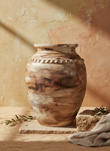 Vaso terracota artesanal RÚSTICO D feito à mão Portugal, estilo wabi-sabi, minimalista, rústico, mediterrânico, Japandi e farmehouse. Decoração de interiores;  design biofílico;