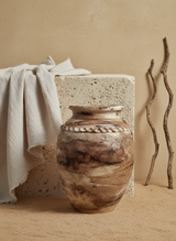 Vaso terracota artesanal RÚSTICO D feito à mão Portugal, estilo wabi-sabi, minimalista, rústico, mediterrânico, Japandi e farmehouse. Decoração de interiores;  design biofílico;