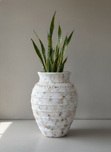 Vaso terracota artesanal Exclusivo 1 feito à mão Portugal, decoração wabi-sabi, minimalista, rústico, mediterrânico, e outras. Decoração e design de interiores; decoração e design biofílico;