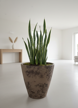 Vaso terracota artesanal Nura B feito à mão Portugal, decoração Japandi, minimalista, rústico, farmhouse e moderno. Decoração e design de interiores; decoração e design biofílico;