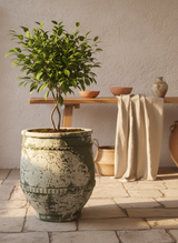 Vaso terracota artesanal Alba C feito à mão Portugal, decoração farmhouse, Japandi, minimalista, mediterrânica, cottagecore e moderno. Decoração e design de interiores; decoração e design biofílico;