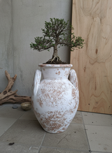 Vaso terracota artesanal Poteh B feito à mão Portugal. Decoração sustentável nos estilos Japandi, minimalista, rústico, farmhouse e moderno e wabi-sabi. Design de interiores; decoração e design biofílico;